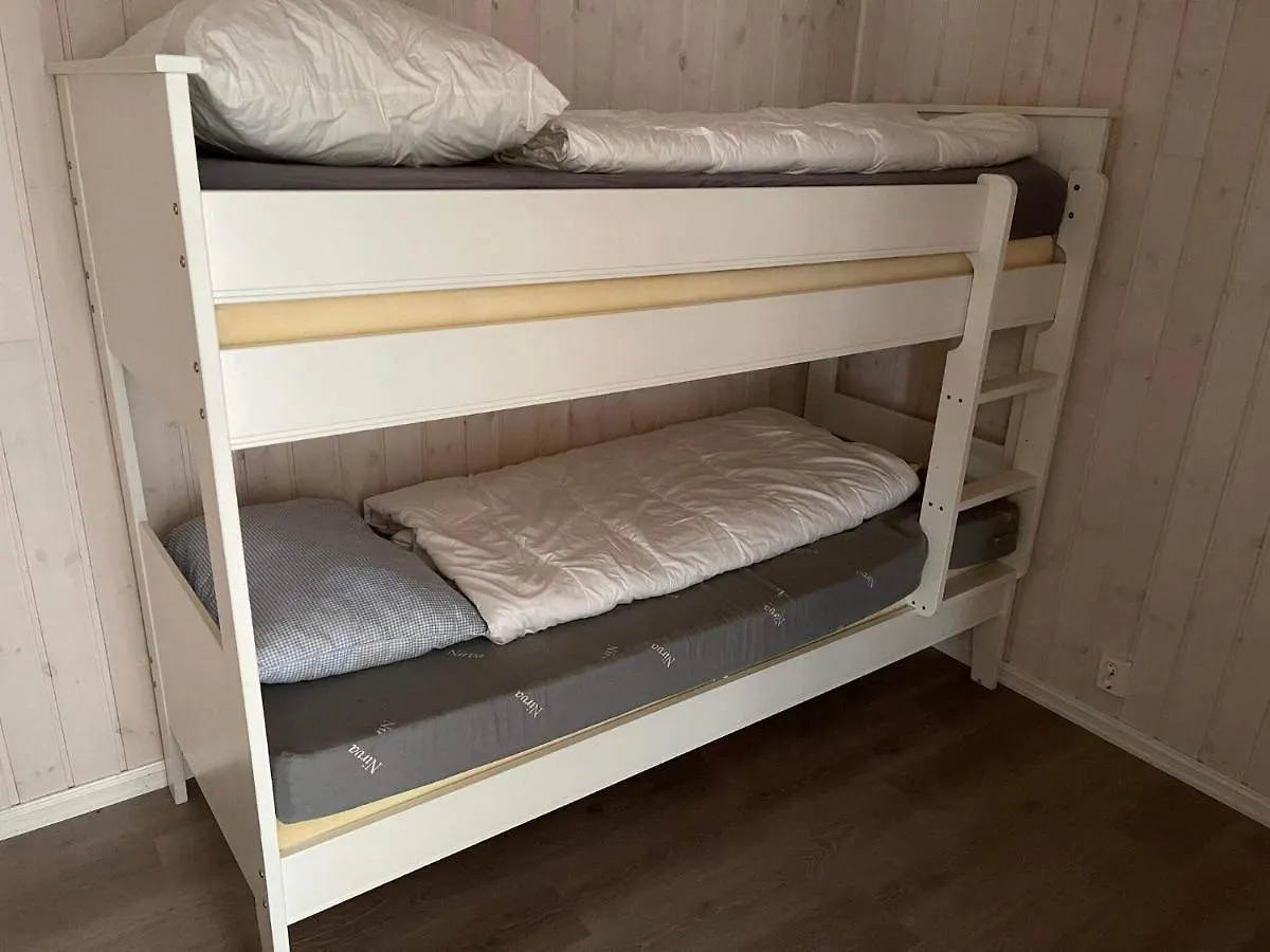 6 Person Holiday Home In Rubbestadneset 0*,